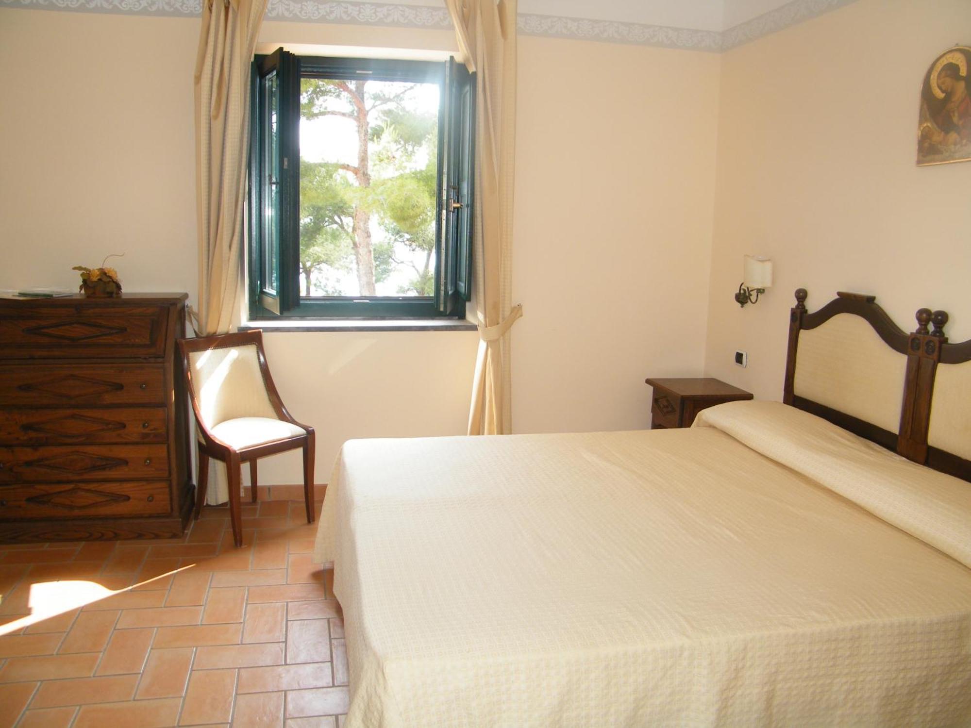 Hotel Villa Delle Meraviglie Maratea Szoba fotó